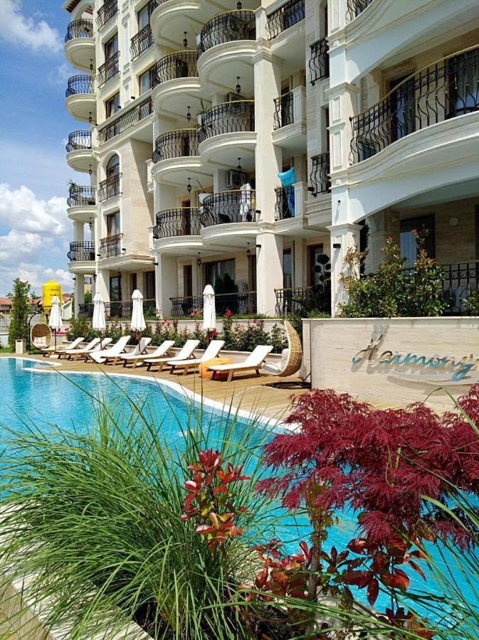 Harmony Suites Apartment Sveti Vlas Exteriör bild