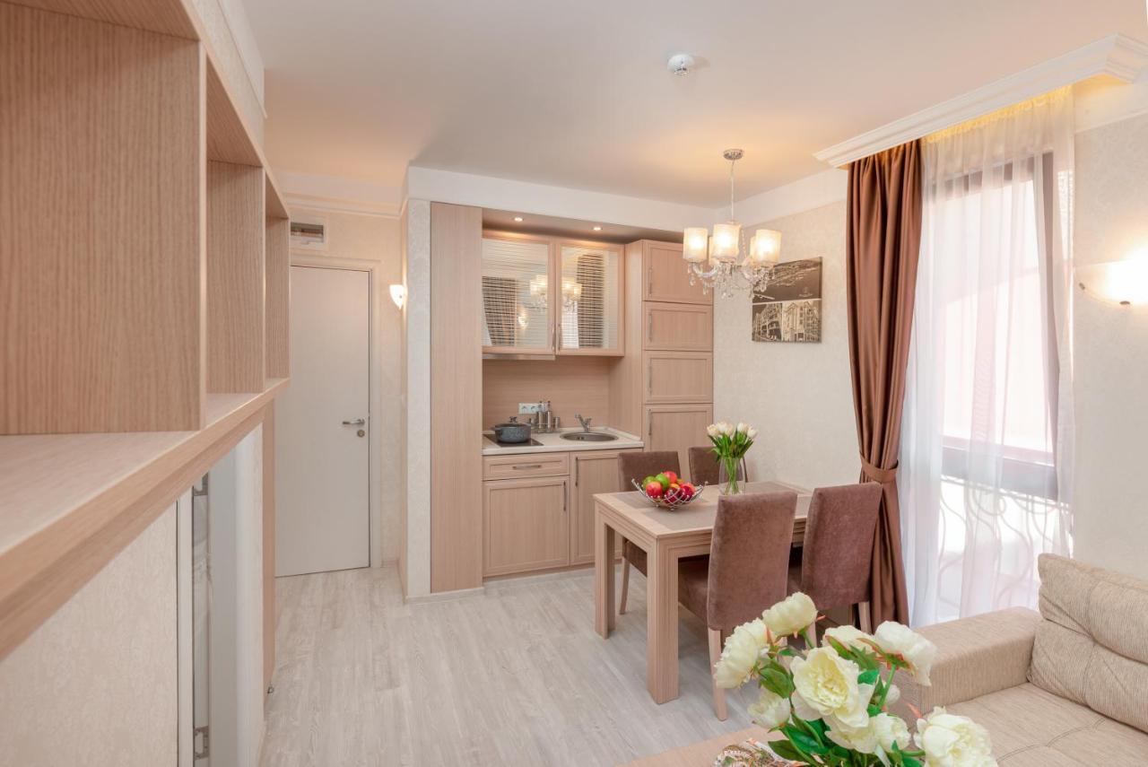 Harmony Suites Apartment Sveti Vlas Exteriör bild