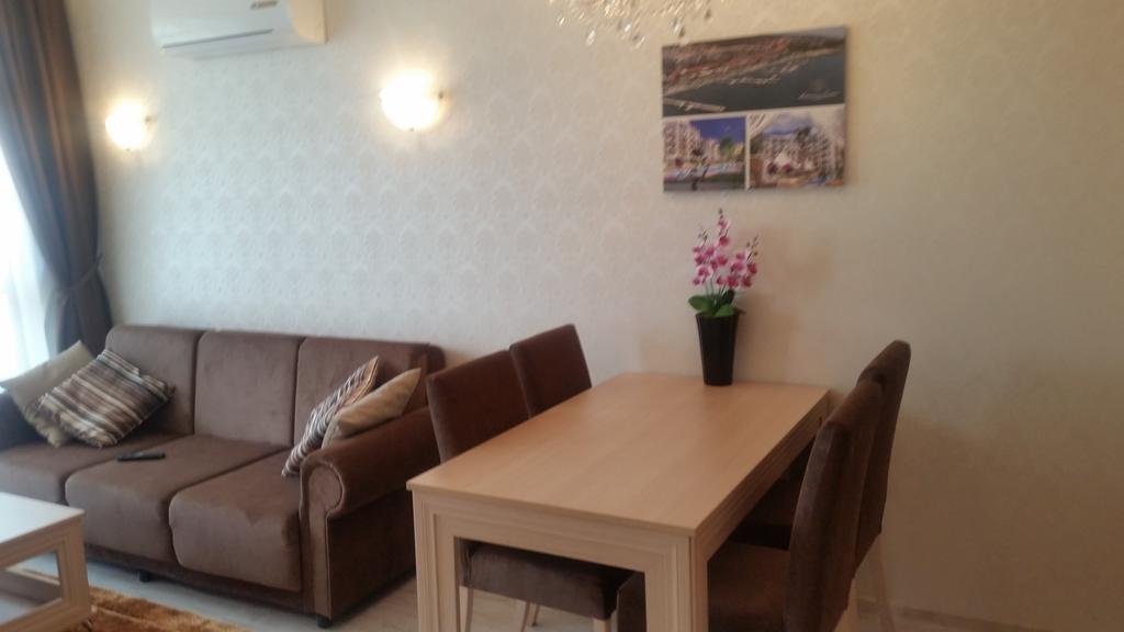 Harmony Suites Apartment Sveti Vlas Exteriör bild