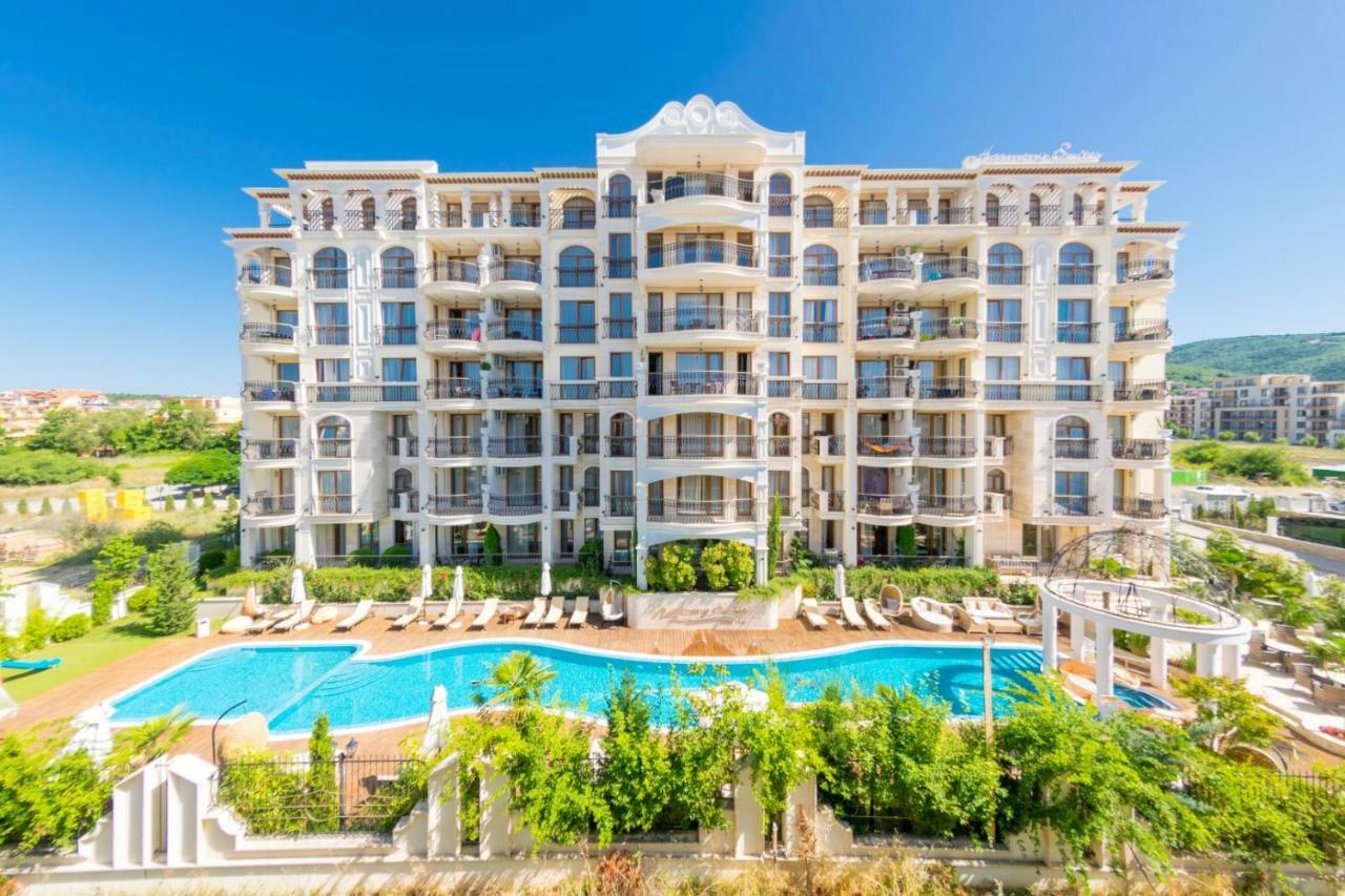 Harmony Suites Apartment Sveti Vlas Exteriör bild